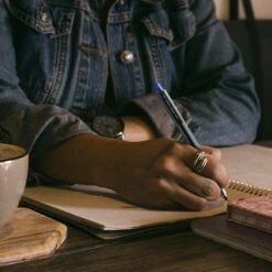 Uni-ball Uni Kuru Toga Mechanical Pencil, 0.7mm, #2 Medium Lead, 4/Pack (1858549) 13 Uni-ball Uni Kuru Toga Mechanical Pencil, 0.7mm, #2 Medium Lead, 4/Pack (1858549) -Sharpie || Pentel || Bic Shop 19180876 F9EB 442A A49A0100B5BECE9E s7