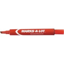 Avery Marks-A-Lot Large Desk-Style Permanent Marker, Chisel Tip, Red (08887)