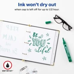 Avery Marks-A-Lot Large Desk-Style Permanent Marker, Chisel Tip, Green (08885)